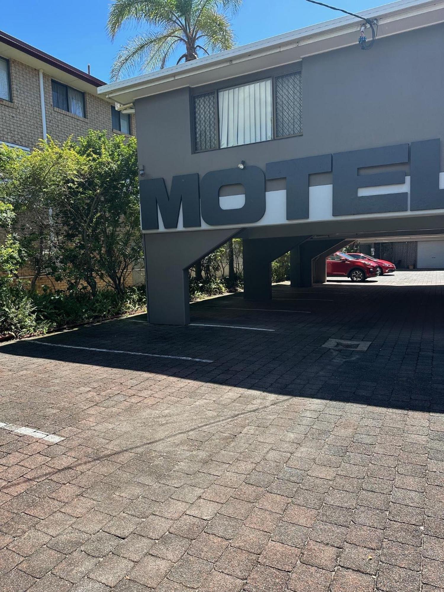 Gold Coast Airport Motel - Only 300 Meters To Airport Terminal Exterior foto